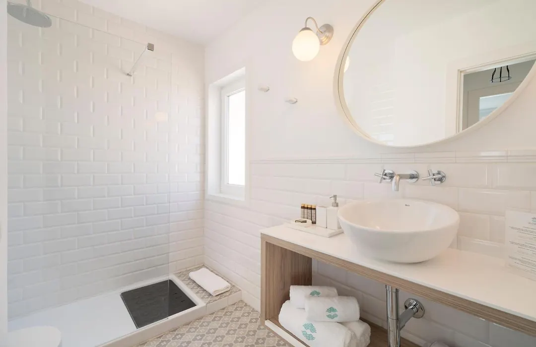 La Concha Boutique Apartments - Adults Only-1